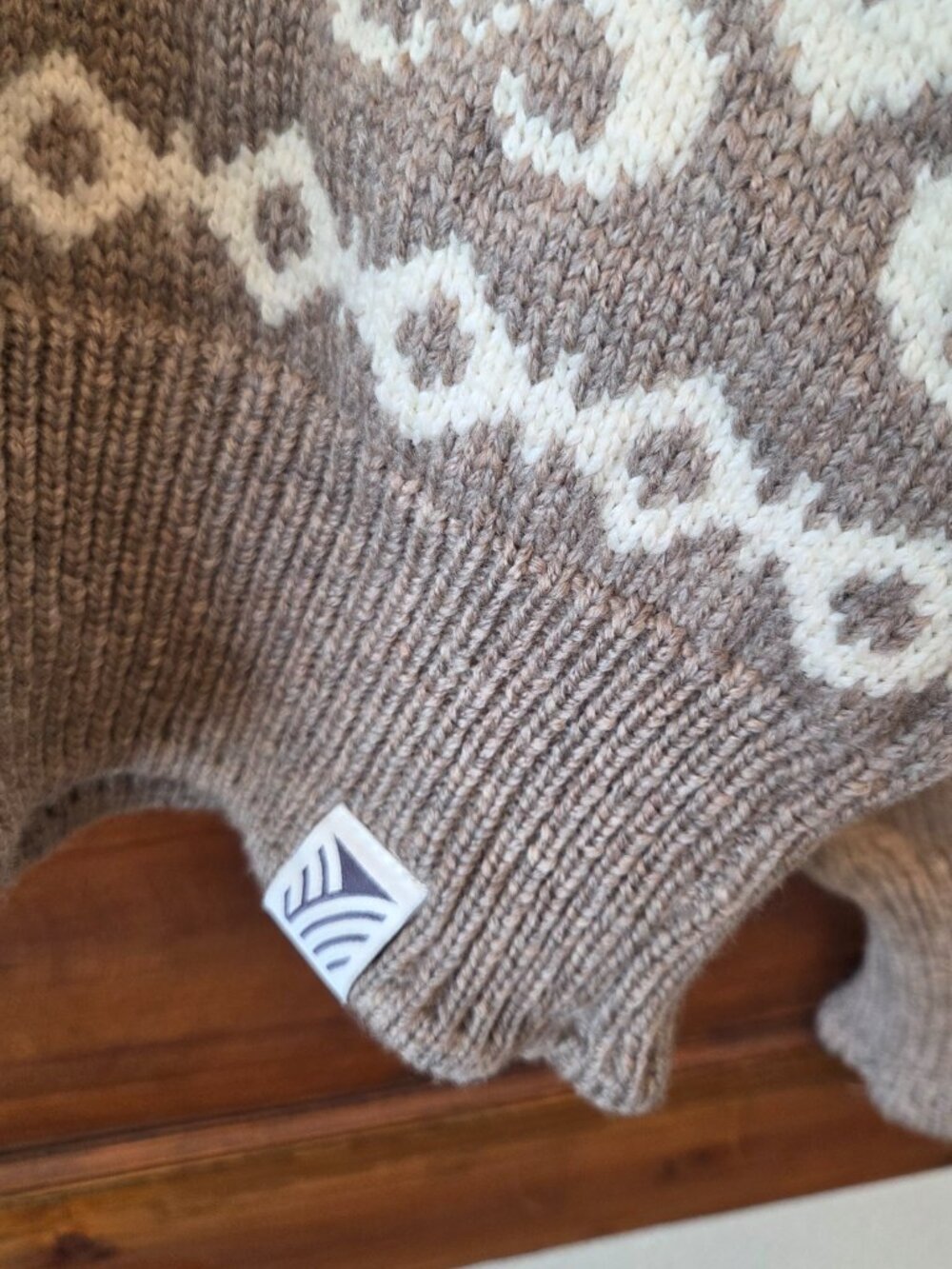 Dale Of Norway Falkeberg Fem Sweater Size S Taupe Neutral Fair Isle Wool NEW - Picture 3 of 11